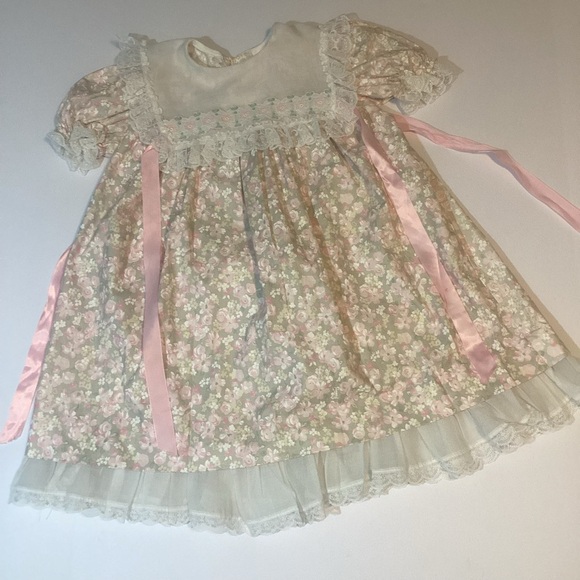 Vintage 80s Sears Winnie The Pooh Dress Floral Lace Trim - Picture 1 of 9